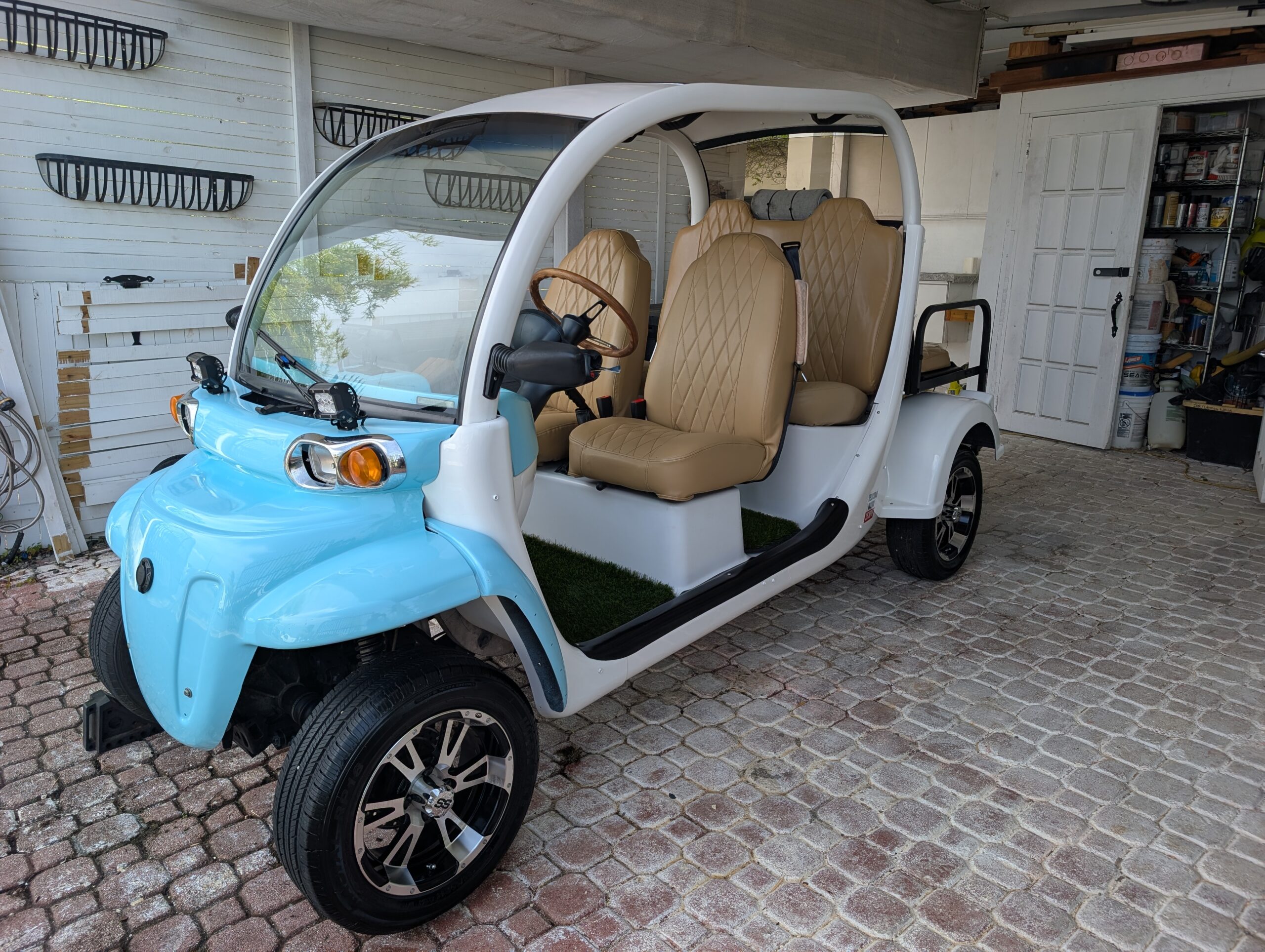 Six-seater Gem Car at Villa Coral, Dorado Del Mar